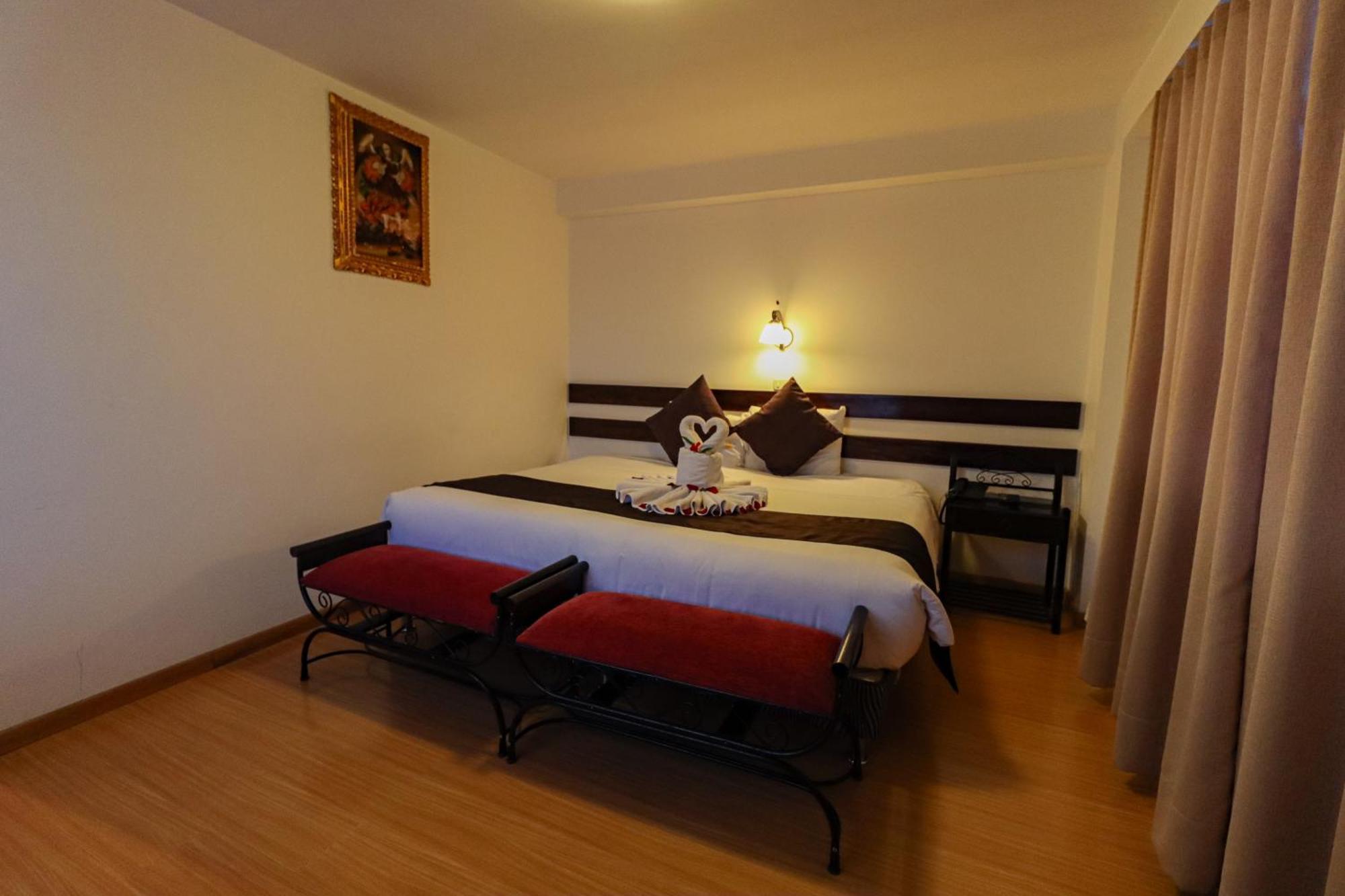 Koyllur Inn Cusco Bagian luar foto